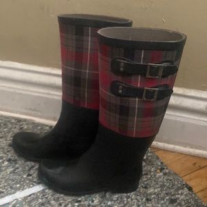 Ugg rain boots